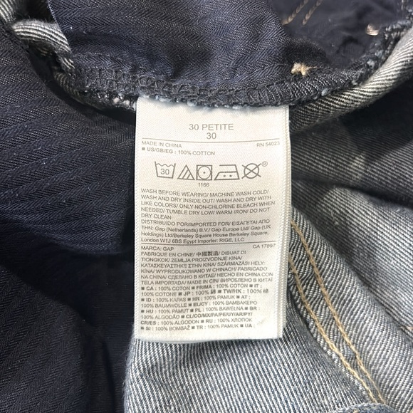 Gap Sexy Boyfriend Cotton Distressed Mid-Rise Denim Jeans Dark Indigo 30 Petite - Picture 11 of 12